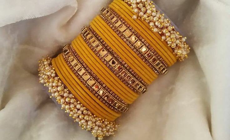 The Enchanting Elegance of Indian Bangle Sets: A Deep Dive into Tradition, Craftsmanship, and Style