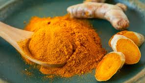 Golden Elixir: Unraveling the Benefits and How-to Guide of Turmeric Face Packs