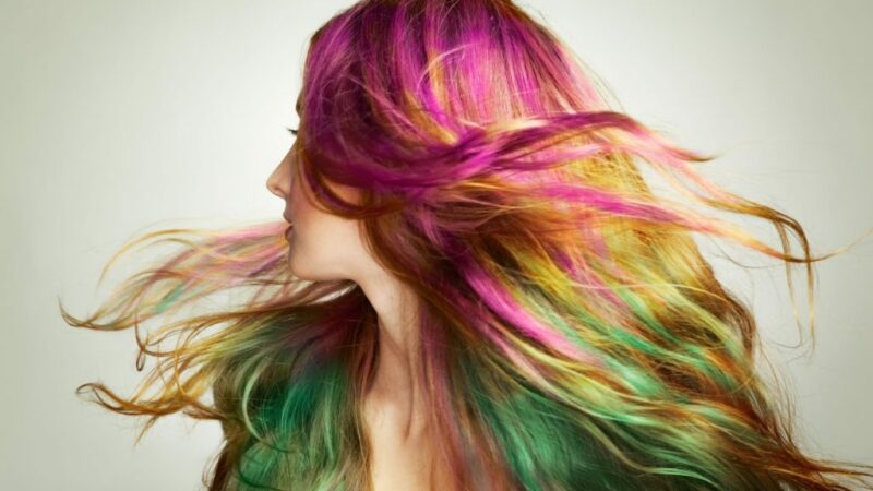 How to maintain vibrant hair color