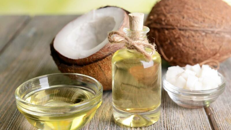 Unveiling Nature’s Bounty: A Comprehensive Guide to Using Coconut Oil for Hair Loss Treatment and Prevention