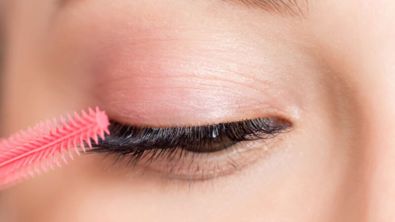 How to Maintain Your Eyelash Extensions