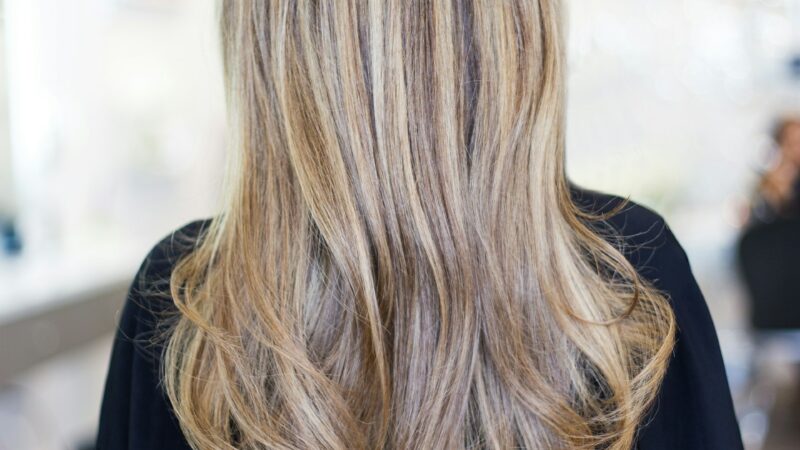 10 Natural Remedies That Promote Rapid Hair Growth