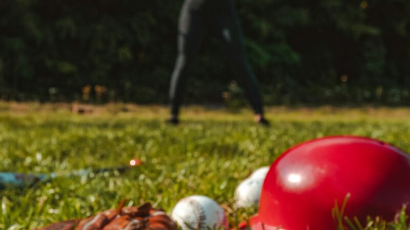 How to Look Elegant While Wearing a Baseball Cap: The Sporty-Chic Wave Is Here to Stay
