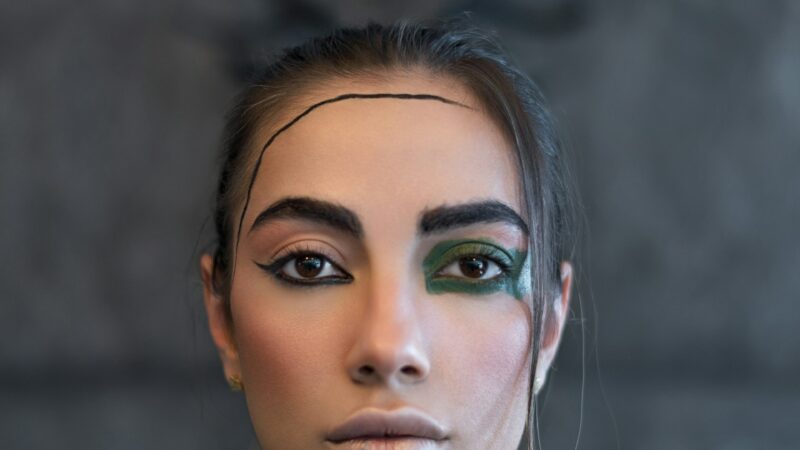 Learn how to achieve a flawless base by mastering the art of blending.